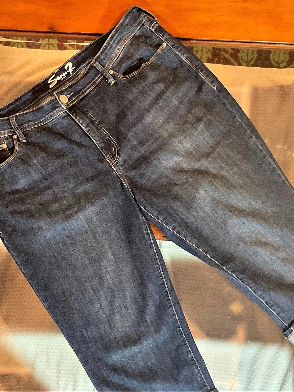 Seven7 Boyfriend Capri Jeans Turned Up Sequined Cuffs Size 18